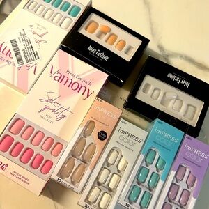 8 packs of press on nails